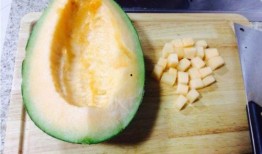 哈密瓜怎么吃才能熟的快,哈密瓜快速熟透的简易食用法