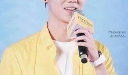 吃瓜鹿晗图片高清,眼神迷离尽显魅力