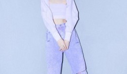 汉服直播吃瓜,穿越时空的美食盛宴，吃瓜群众围观