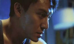 毛不易吃银瓜视频,趣味视频引网友热议