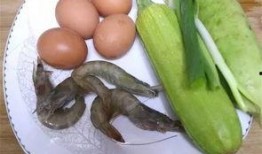 老四吃角瓜,老四的角瓜美食之旅