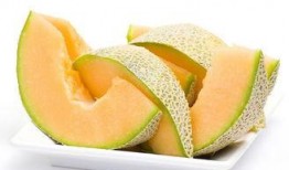 吃哈密瓜学问,解锁夏日清凉的甜蜜学问