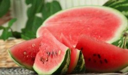 济南夜晚吃瓜视频,一场别开生面的吃瓜盛宴