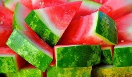 高秋吃瓜习俗,探寻高秋吃瓜的民俗风情