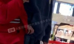 people吃瓜群众反光服,时尚与安全的完美结合