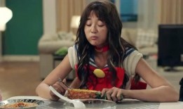 吃瓜合租,揭秘都市青年租房生活的酸甜苦辣